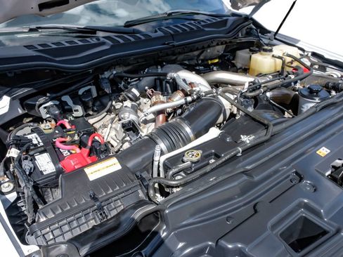 Used 2022 Ford F450 Lariat w/ Chrome Package image 59