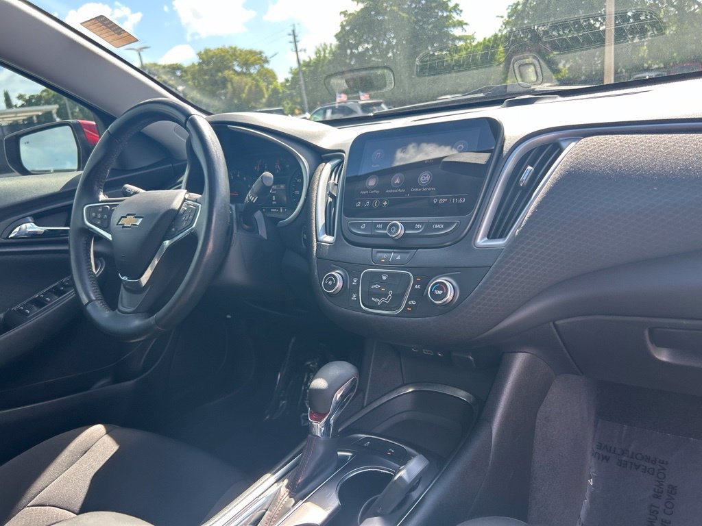 Used 2021 Chevrolet Malibu RS FWD image 23