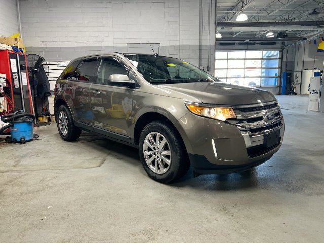 Used 2013 Ford Edge SEL FWD image 12