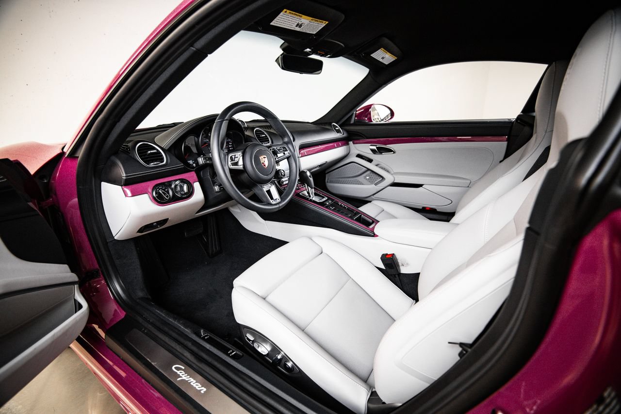 Certified 2025 Porsche 718 Cayman RWD image 4