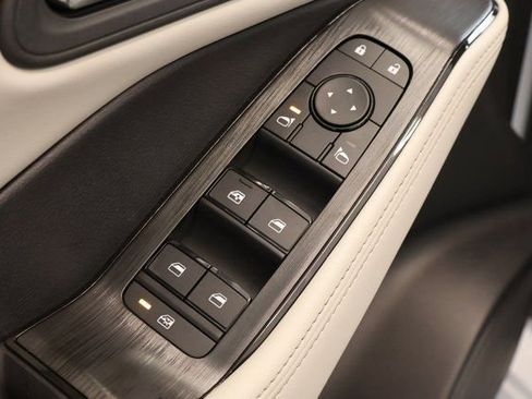 New 2026 Nissan Rogue SV w/ SV Premium Package image 10