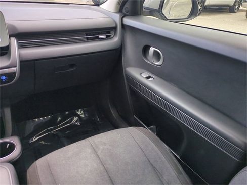 Used 2022 Hyundai Ioniq 5 SE image 16