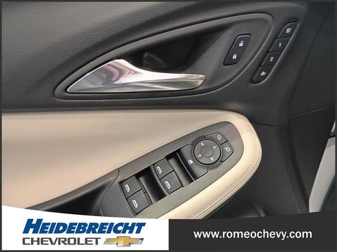 Certified 2023 Buick Encore GX Essence w/ Experience Buick Package image 18