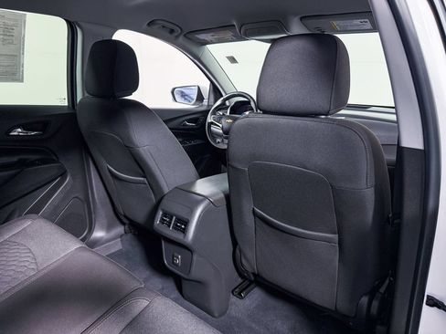 Used 2020 Chevrolet Equinox LT AWD/4WD image 44