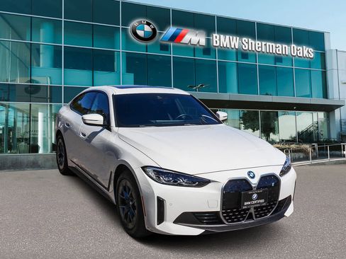 Certified 2023 BMW i4 eDrive35 w/ Premium Package image 3