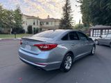 Used 2016 Hyundai Sonata SE image 4