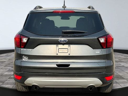 Used 2019 Ford Escape SEL AWD/4WD image 6