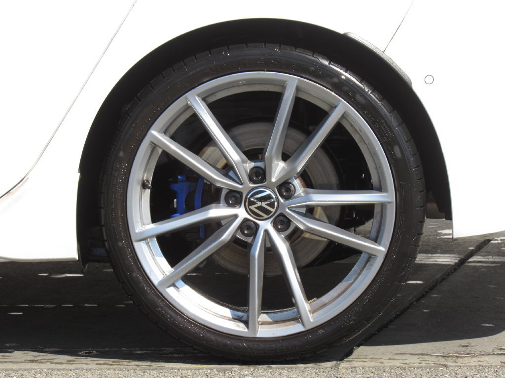 Used 2024 Volkswagen Golf R AWD/4WD image 33