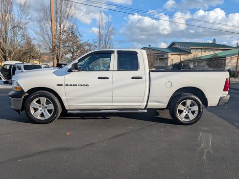 Used 2012 RAM 1500 ST w/ SXT Appearance Group image 5
