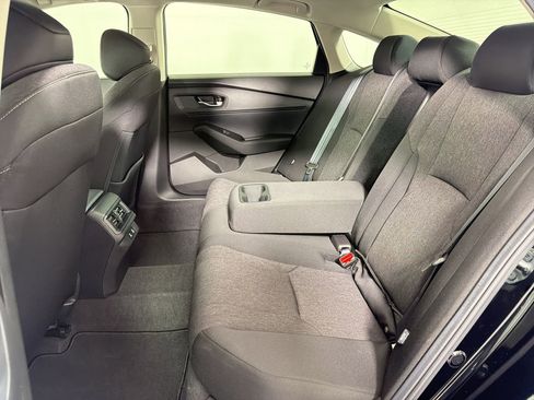 Used 2025 Honda Accord SE image 11