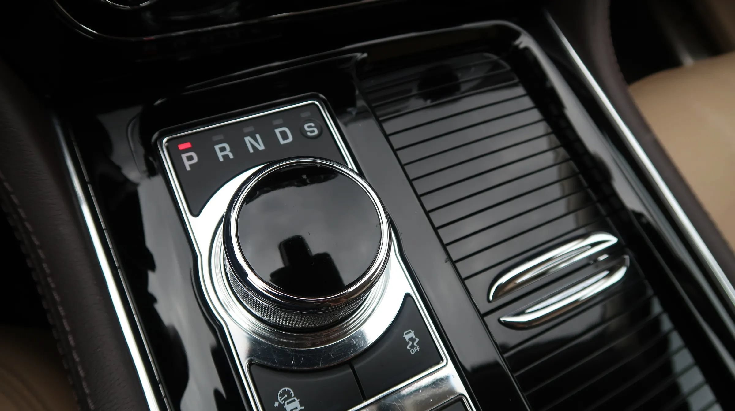 Used 2019 Jaguar XJ R-Sport RWD image 32