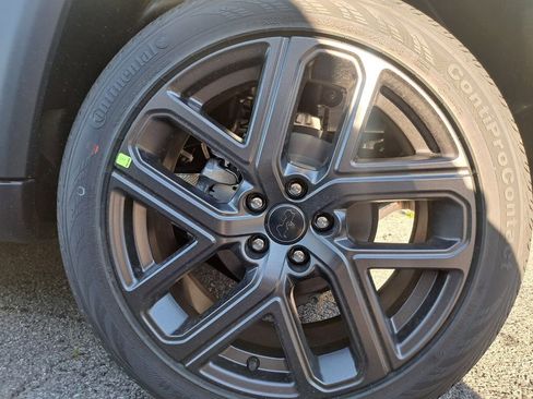 New 2026 Jeep Compass Latitude image 27