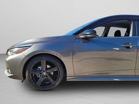 Certified 2022 Nissan Sentra SR w/ Midnight Edition image 28