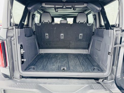 Used 2024 Ford Bronco Badlands image 30