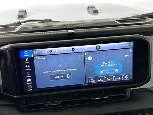 Used 2024 Jeep Wrangler Unlimited Sahara image 11