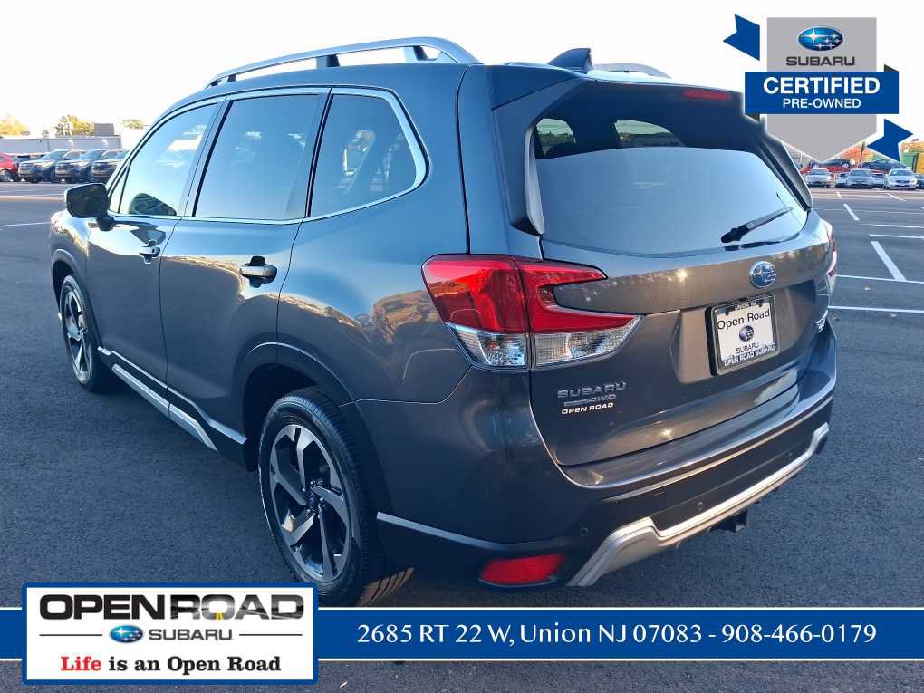 Used 2024 Subaru Forester Touring AWD/4WD image 5