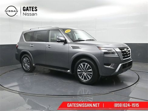 Used 2024 Nissan Armada SL image 1