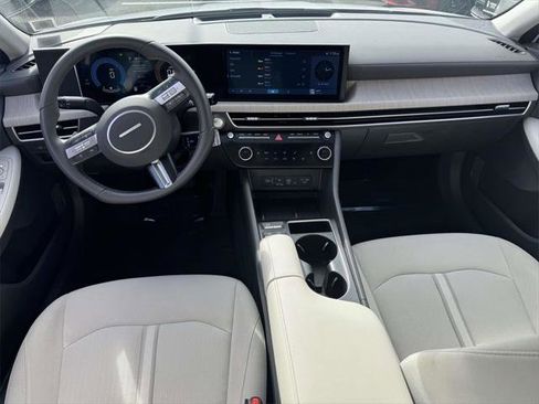 Used 2025 Hyundai Sonata SEL image 12