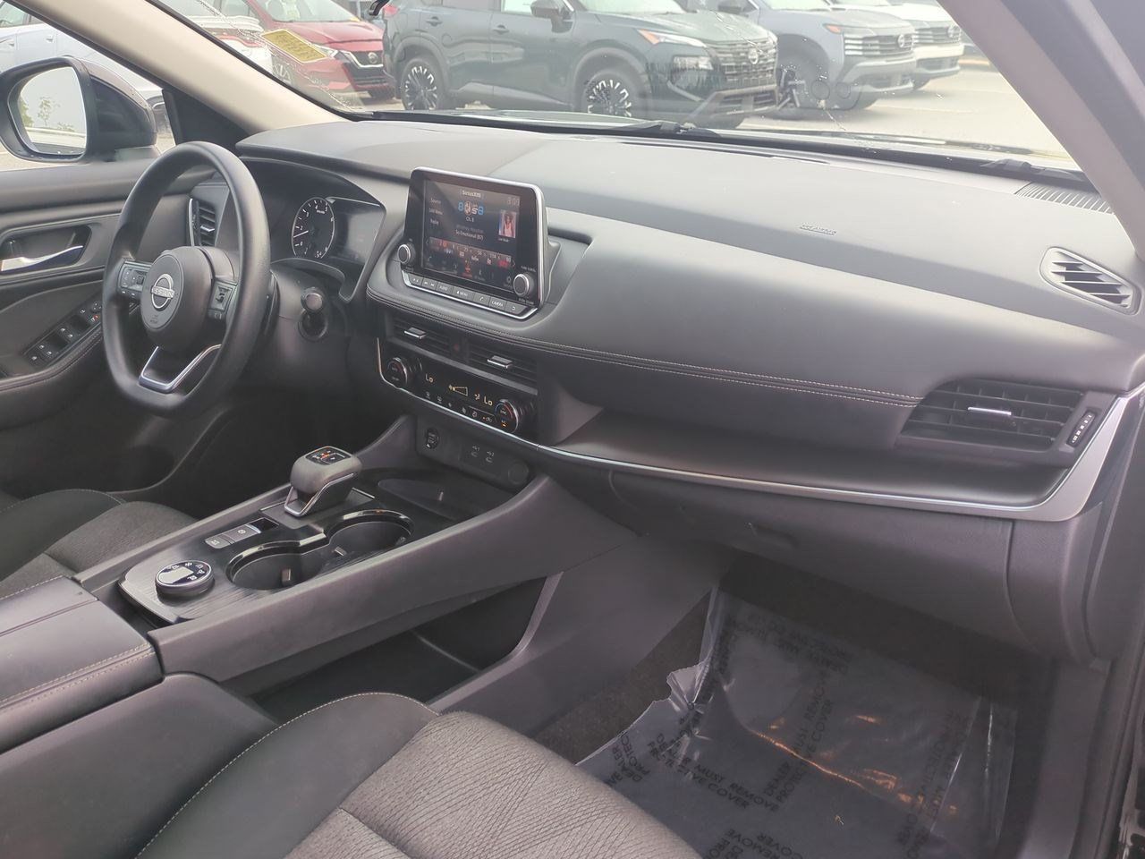 Certified 2024 Nissan Rogue SV AWD/4WD image 45