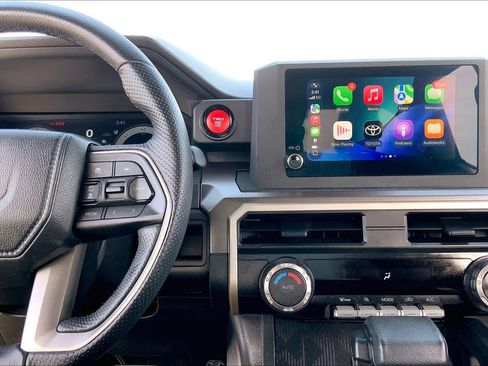 Used 2024 Toyota Tacoma TRD Sport image 7