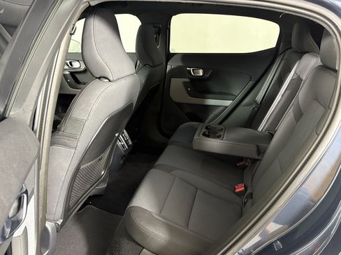 Used 2021 Polestar Polestar 2 image 35