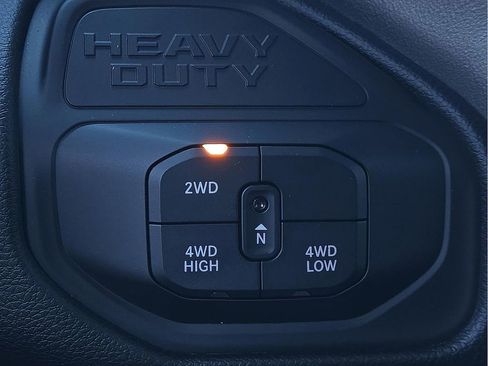 Used 2026 RAM 2500 Laramie w/ Night Edition AWD/4WD image 15
