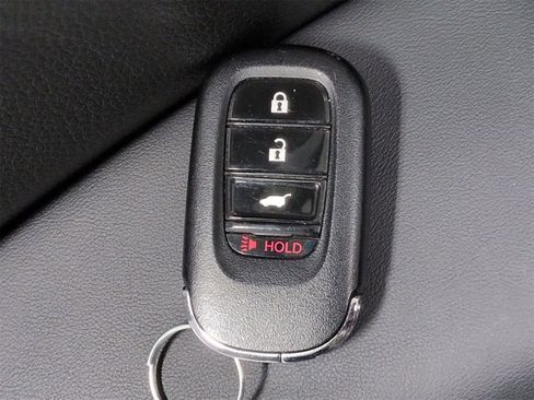 Used 2023 Honda HR-V LX image 34