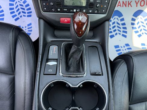 Used 2009 Maserati GranTurismo Coupe RWD image 24
