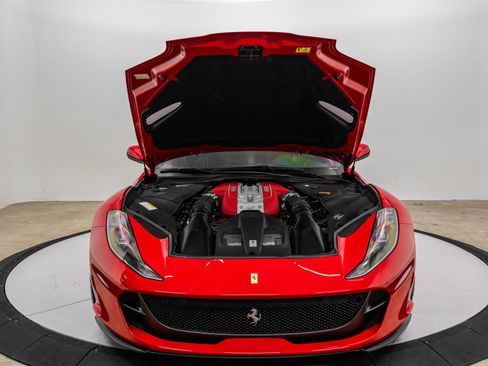 Certified 2019 Ferrari 812 Superfast RWD image 27