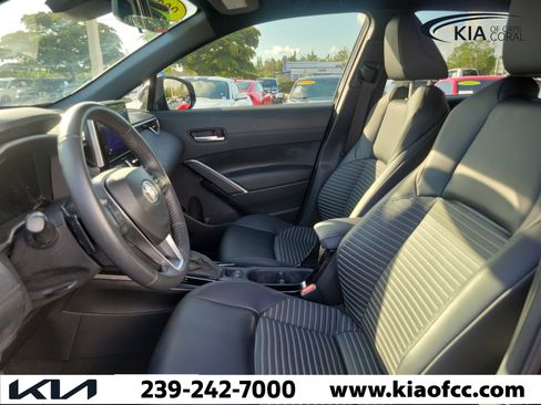 Used 2024 Toyota Corolla Cross AWD Hybrid w/ Convenience Package image 19