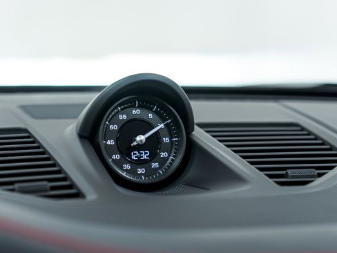 New 2026 Porsche 911 Carrera 4S image 24