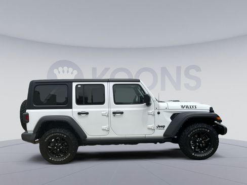 Used 2021 Jeep Wrangler Unlimited Sport AWD/4WD image 12