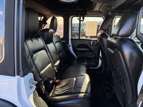Used 2018 Jeep Wrangler Unlimited Rubicon image 22