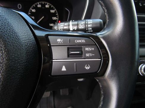 Certified 2024 Honda Pilot EX-L image 27