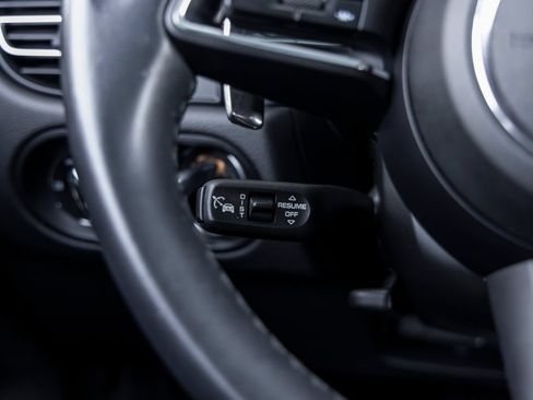 Certified 2023 Porsche Macan GTS AWD/4WD image 31