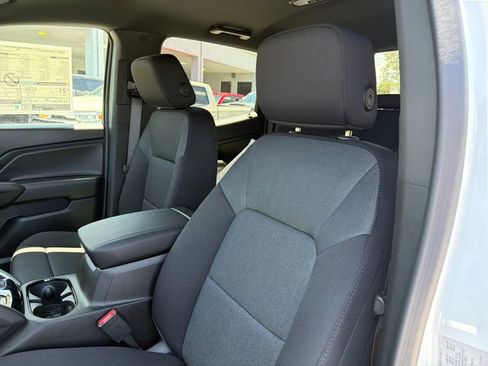 New 2026 Chevrolet Colorado W/T RWD image 19