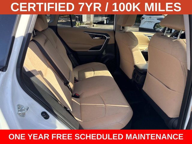 Used 2025 Toyota RAV4 XLE AWD/4WD image 11