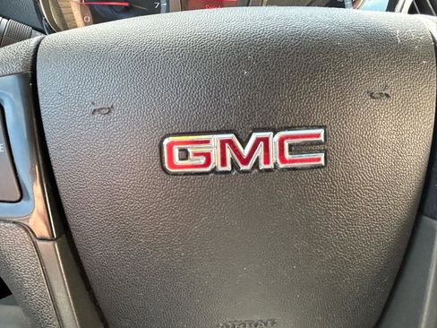 Used 2014 GMC Terrain SLE FWD image 20