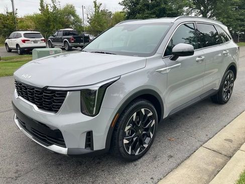 New 2026 Kia Sorento EX image 8