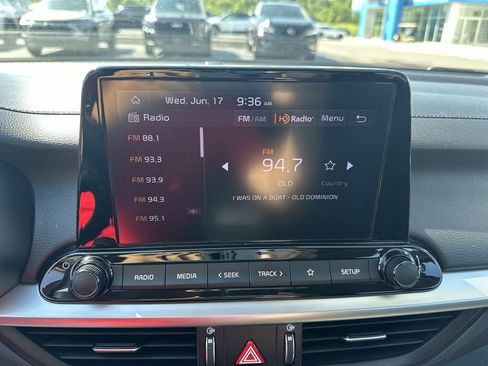Used 2024 Kia Forte LXS FWD image 22