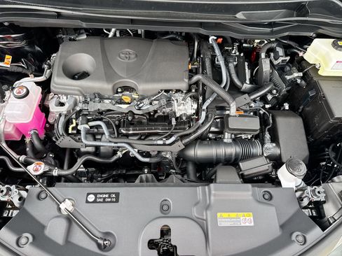 Certified 2026 Toyota Sienna XLE image 18