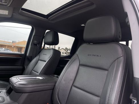 Used 2022 GMC Sierra 1500 Denali w/ Denali Reserve Package image 20