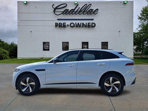 Used 2024 Jaguar F-PACE R-Dynamic S image 6