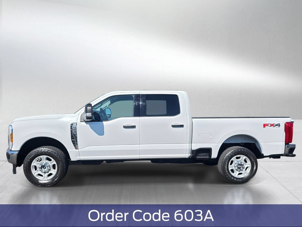Used 2025 Ford F250 XLT w/ FX4 Off-Road Package AWD/4WD image 3