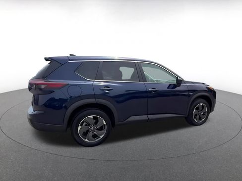 Used 2025 Nissan Rogue SV FWD image 14
