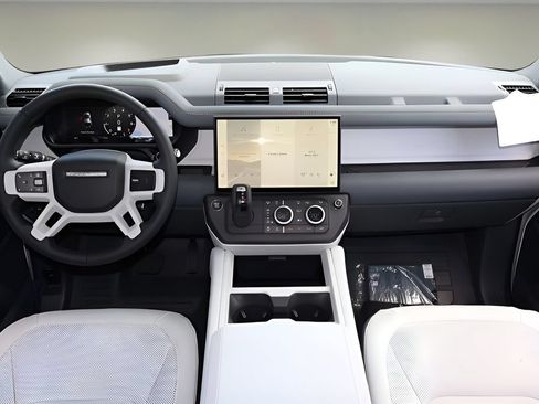 New 2026 Land Rover Defender 110 X-Dynamic SE AWD/4WD image 13