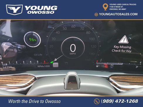 Certified 2024 Cadillac Escalade ESV Premium Luxury w/ LPO, Floor Liner Package AWD/4WD image 13