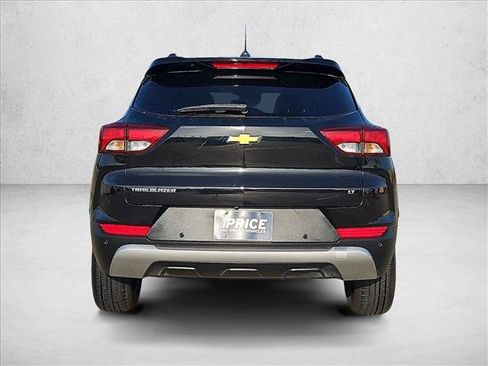 Certified 2023 Chevrolet TrailBlazer LT w/ Convenience Package FWD image 7