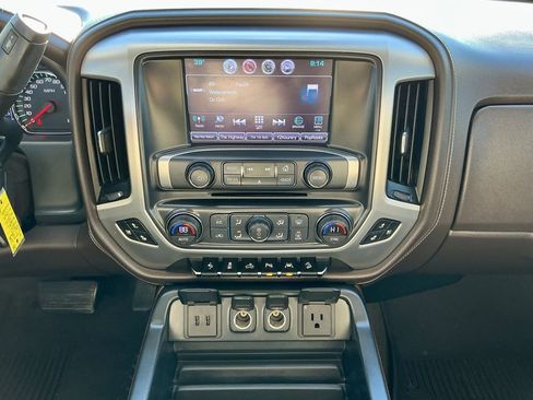 Used 2017 GMC Sierra 1500 SLT w/ SLT Premium Package image 33