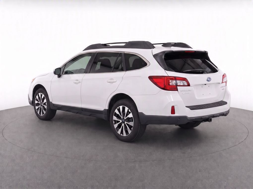 Used 2017 Subaru Outback 3.6R Limited AWD/4WD image 3